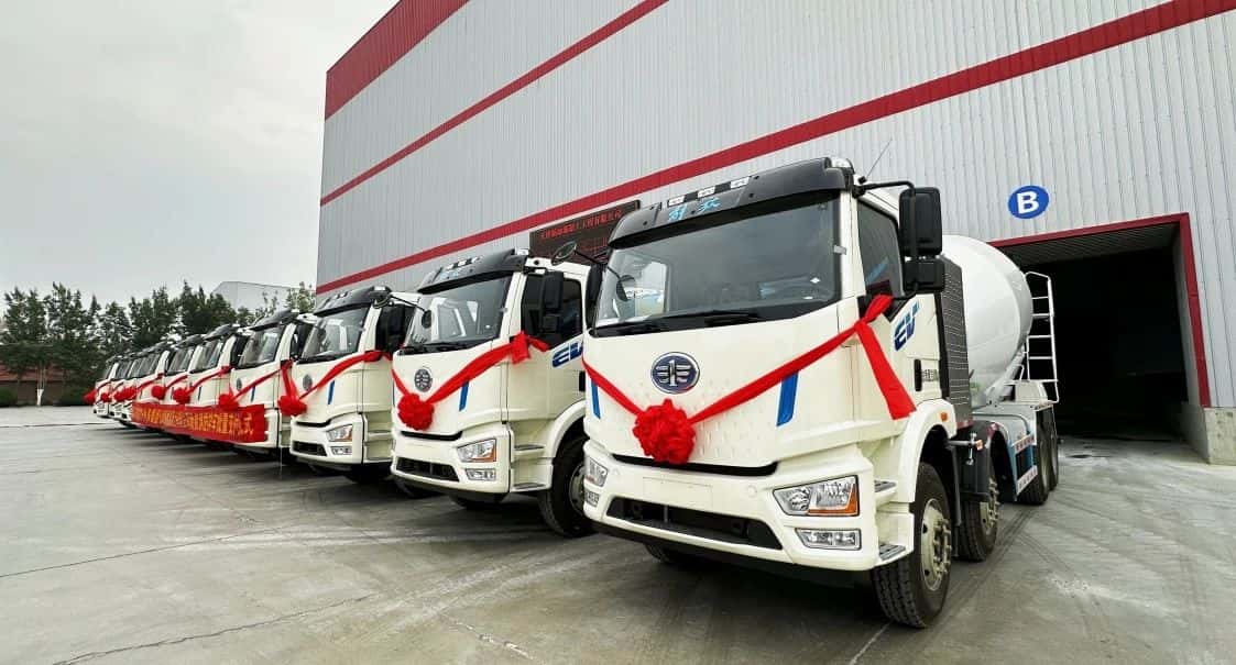 實力見證！中集車輛攪拌車再獲大客戶批量復(fù)購