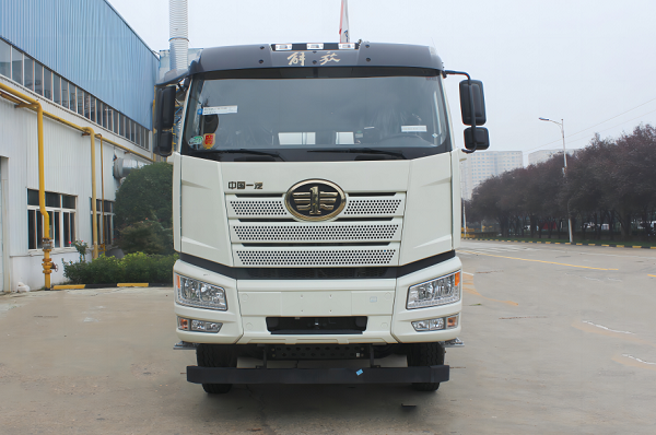 混動(dòng)攪拌車強(qiáng)勁優(yōu)勢詳解！攪拌車主新選擇！